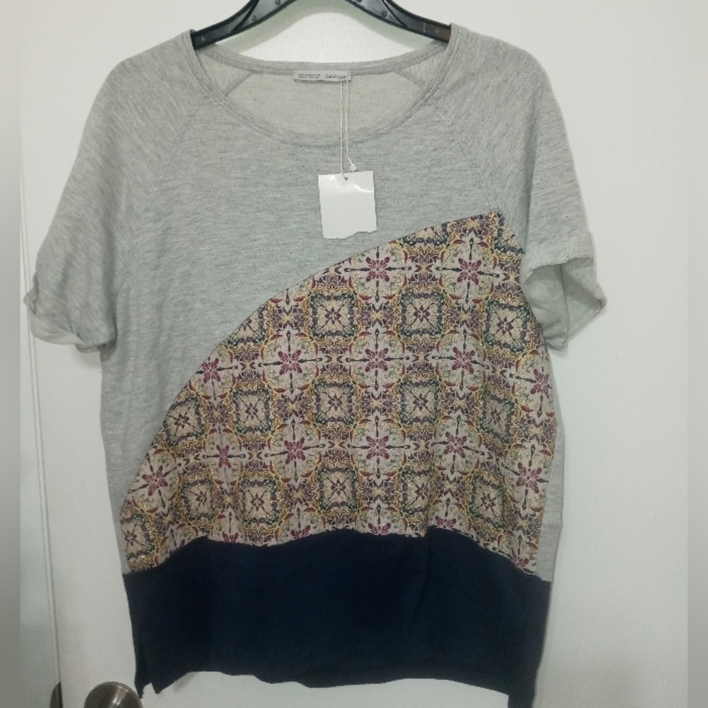 Zara Collection Colorblock Tapestry Shimmer short rolled sleeve Blouse M